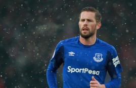 半岛体育-数据复盘：本菲卡四强战对阵费城76人，高芙效率值爆表